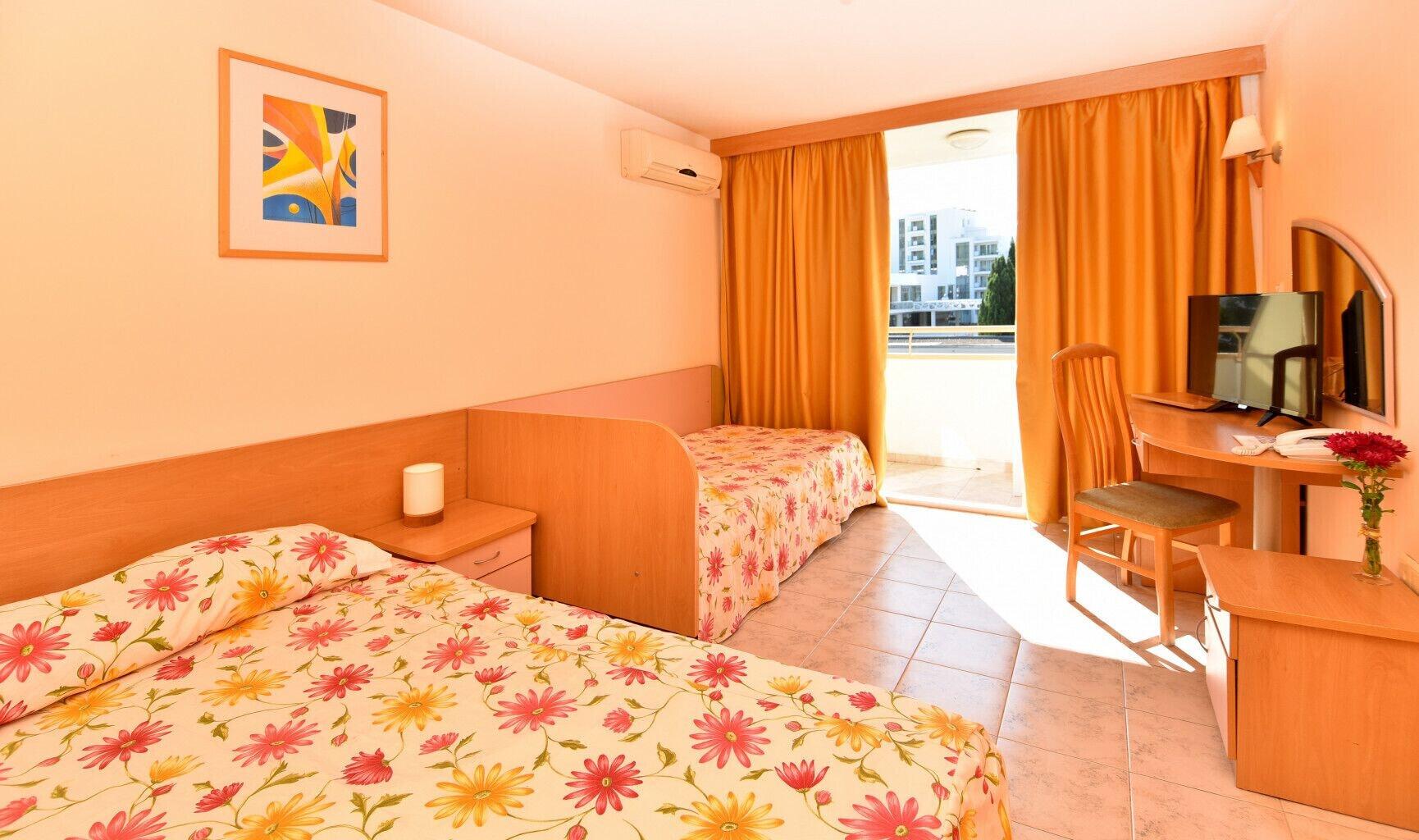Hotel Oasis Albena Ngoại thất bức ảnh